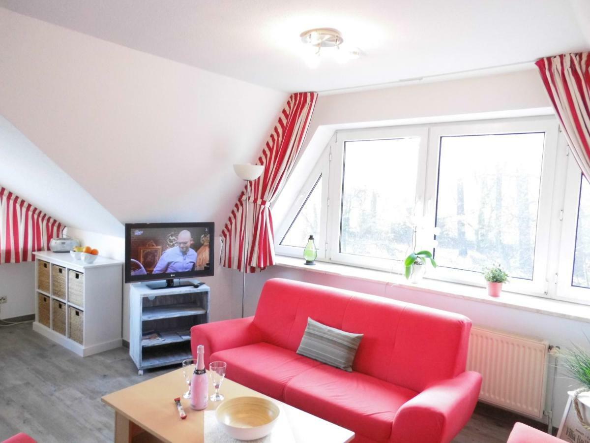Haus Itjen Am Strand Apartment